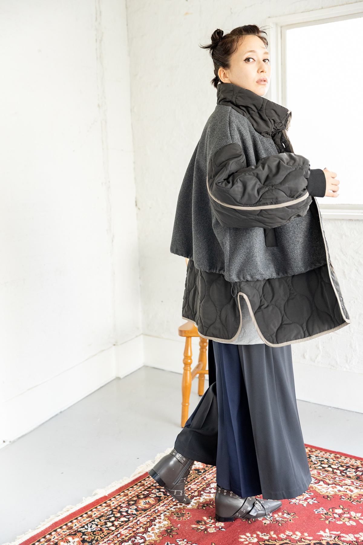 キルティングレイヤードショートコート着用画像