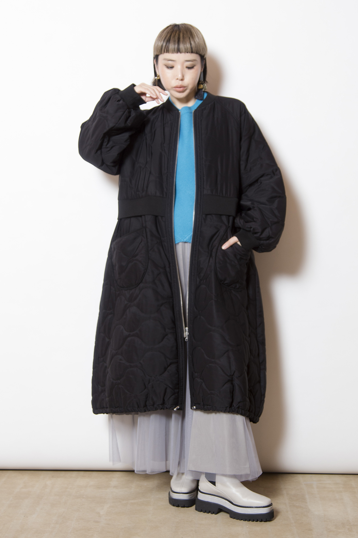キルティングロングブルゾン着用画像