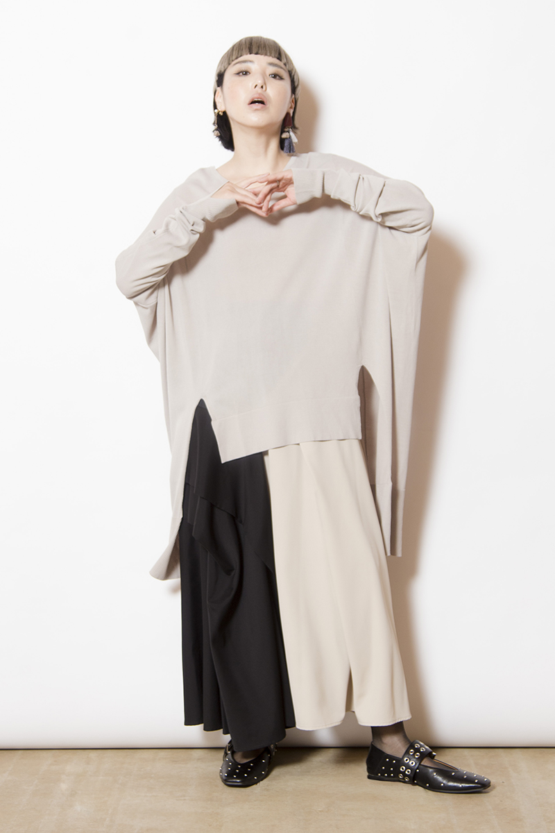 WEB STORE限定今だけ！対象アイテム50％OFF 【レディースファッション