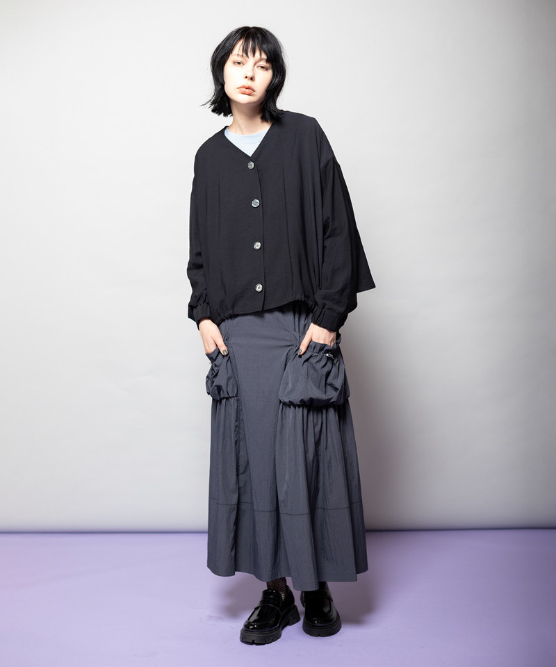今期⭐︎新作⭐︎美品　OSMOSIS バックギャザーブラウス　ブラック 今期⭐︎新作⭐︎美品 OSMOSIS バックギャザーブラウス ブラック